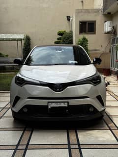 Toyota C-HR G LED 2018
