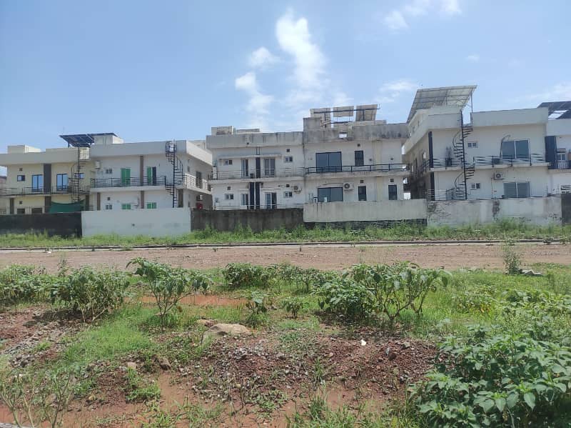 Bahria Enclave Sector C3 Open Form No Transfer Fee Plot for Sale Top Location 4