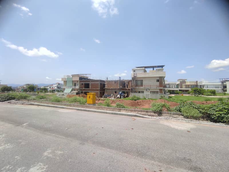 Bahria Enclave Sector C3 Open Form No Transfer Fee Plot for Sale Top Location 6