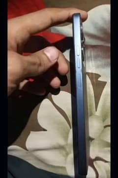 I'm selling Tecno spark 10 pro 8/128