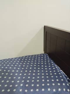 single bed