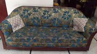 slim sofa set