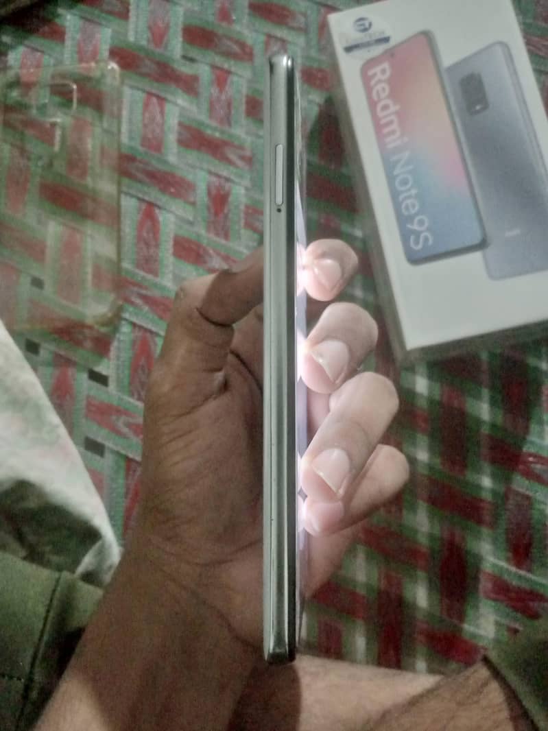 Redmi note 9s 10/10 condition with box 6