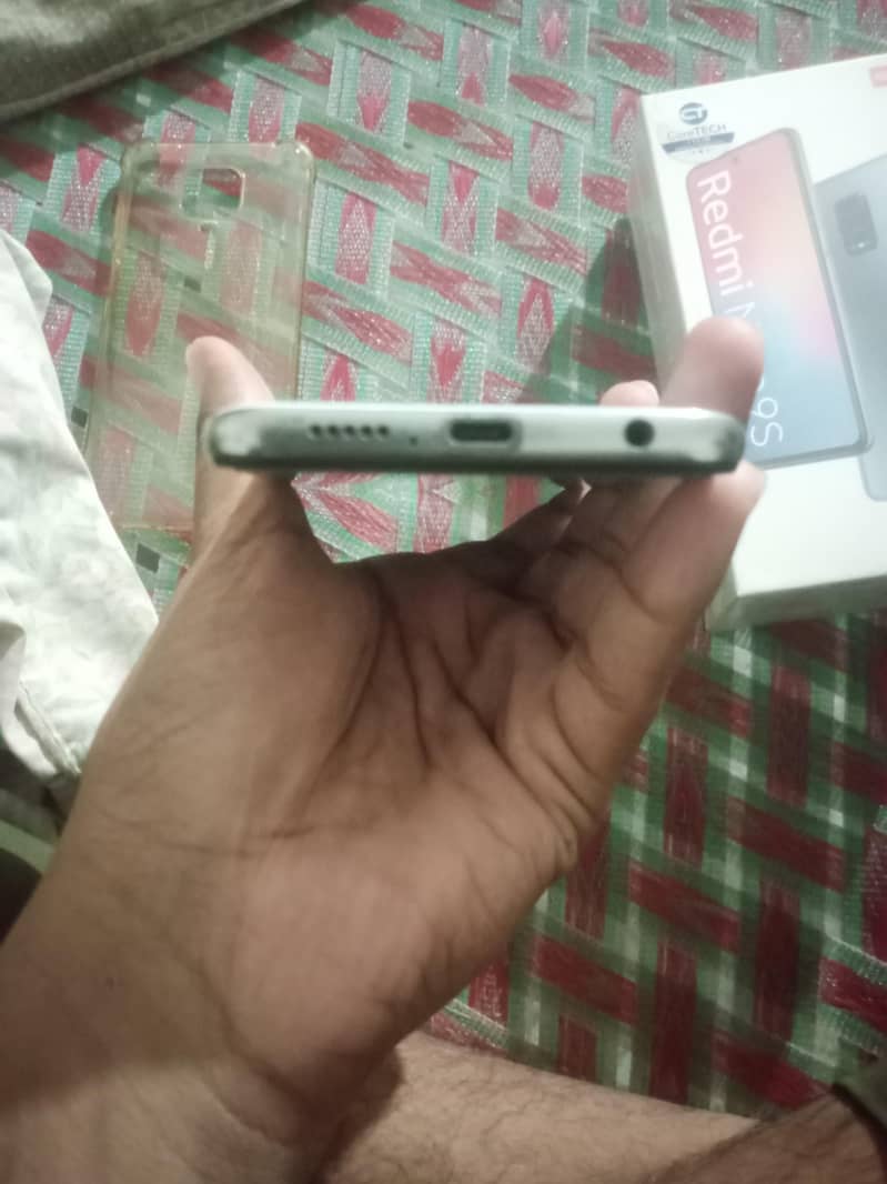 Redmi note 9s 10/10 condition with box 7