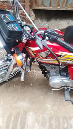Honda 125 my favorite