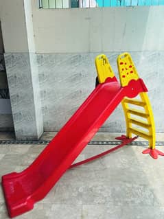 Jumbo toyishland slide