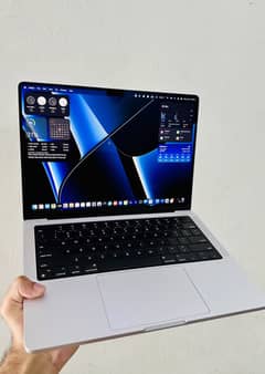 MacBook Pro M1 Pro (2021) - 14 Inch - 16/512 Original 96W Charger