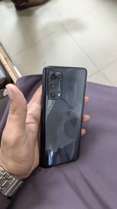 8.128 box ha charger nhi ha