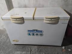 waves freezer all ok only 6 month use