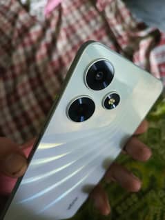 Infinix Hot 30 full box 10by9 white color