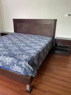 Interwood King Size Bed Set