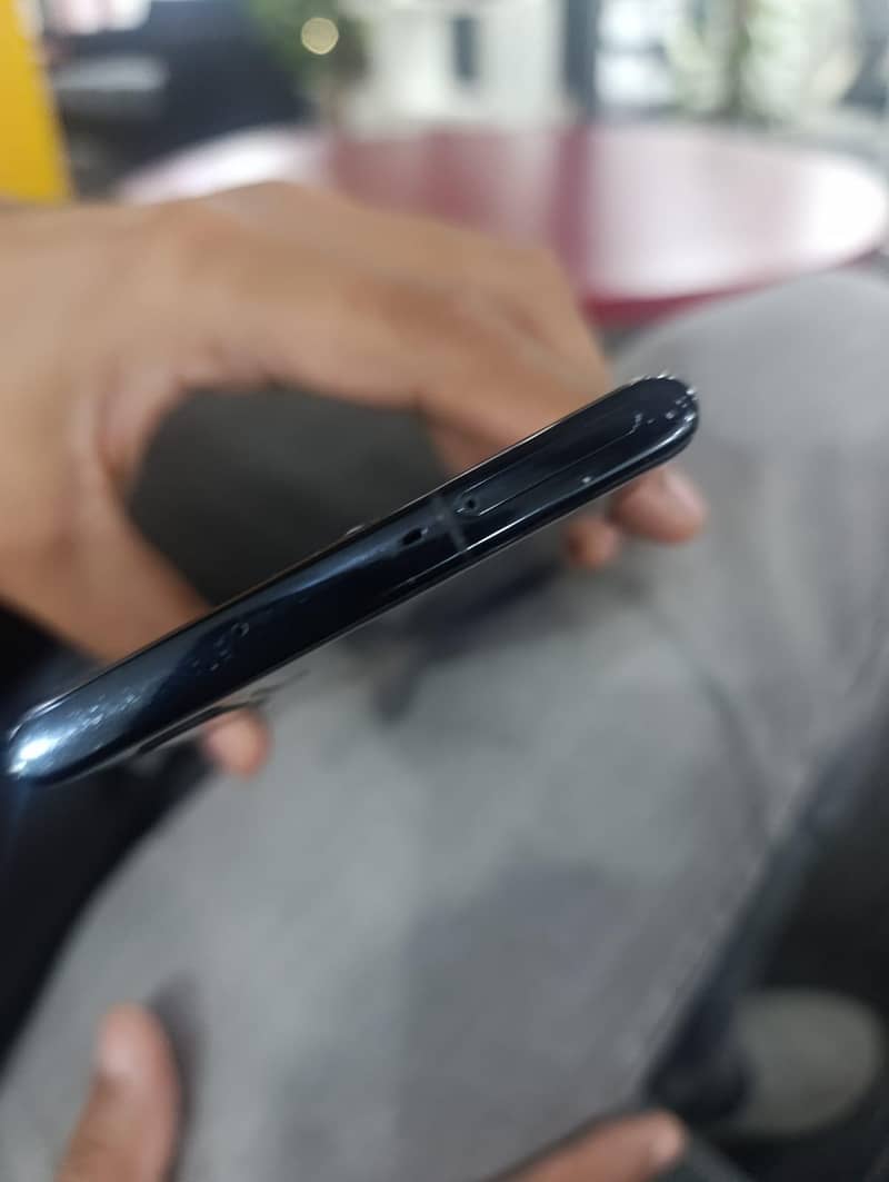 official PTA dual Sim no dot no shade Note10plus 3