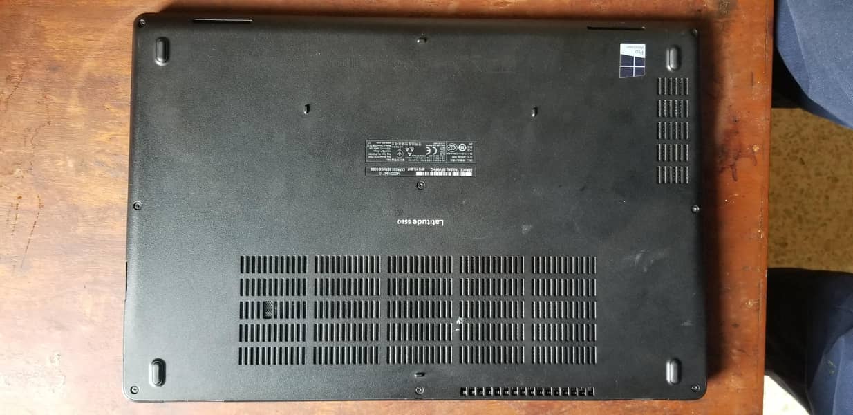 Dell Latitude 5580 Core i5 7th Gen  24 GB DDR4 256 GB SSD Display 15.6 2