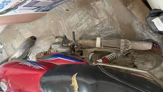 CD 70 2013 model engine seized