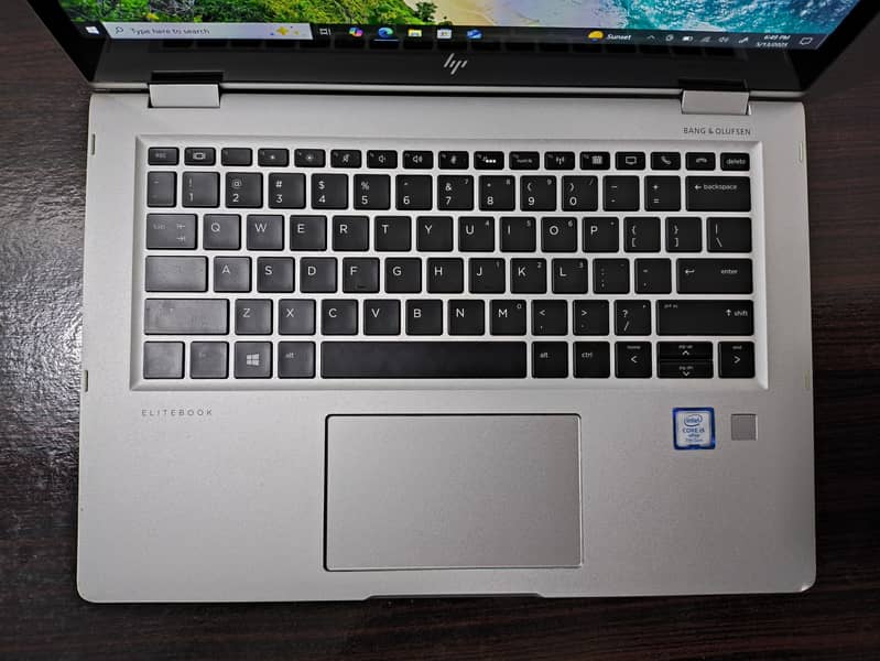 HP EliteBook 1030 G2 x360 Intel Core i5 7th Gen 8GB DDR4 RAM 256 SSD 3