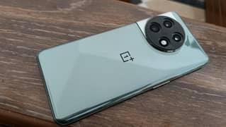 one plus Android Smartphone