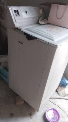 washing machine 2 piece (iron and plastic )