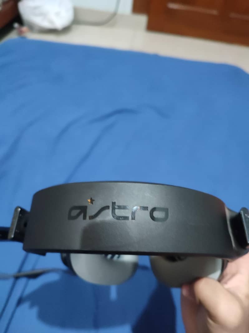 Logitech Astro A10 2nd gen almost new (without box) 1