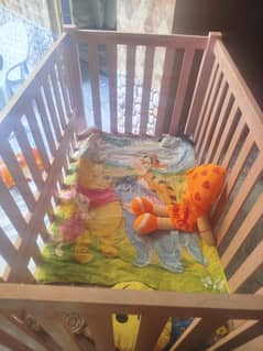 baby cot for sale