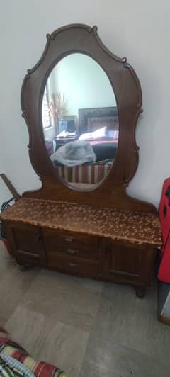 WOODEN WARDROBE