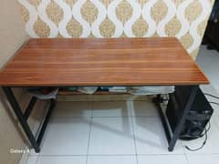I want to Sale My LAPTOP TABLE