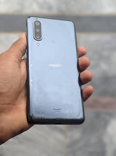 Aqous R5 G basic  8 gb ram 128 meomery
