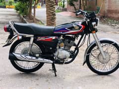 Honda CG-125 (Model 2017) Lush Condition