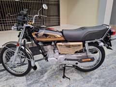 Honda CG 125 Self Start, Special Edition / Gold Edition