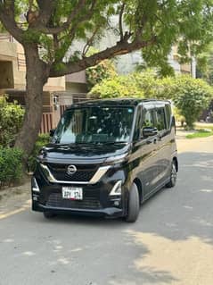 Nissan Roox highway star 2022/2023