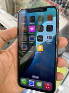 i phone xs