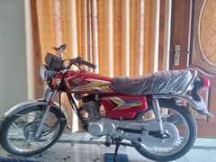 10 / 10 Condition  Double Saman  Bike Jenion Chala Howa hai 1050 km