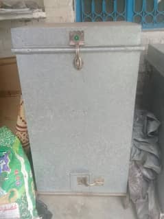 Parola Wheat Storage Drum
