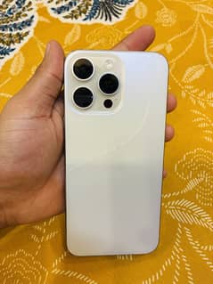 iPhone 15 Pro Max 256Gb Jv Back Crack Only