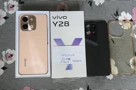 Vivo y28 8/128 With Box 4 Months Warranty Left without charger