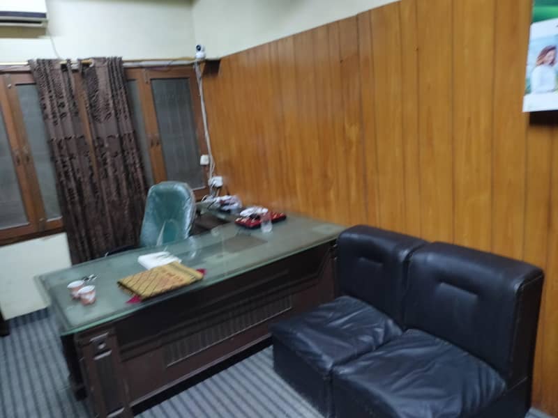 office space/call center at main shahrah Faisal SMCHS Block A 10