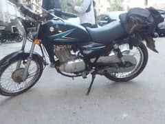Suzuki 150 gs