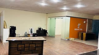 1400 Square Feet Corporate Office Available For Rent At Main Boulevard Gulberg