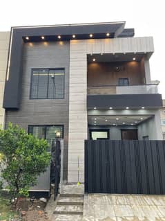5 Marla Ground Floor Portion for Rent Park View City Lahore