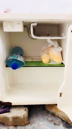 Refrigerator in Great condition