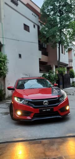 Honda civic  2017 total genuine paint 51000 km 03030703927 03274426007