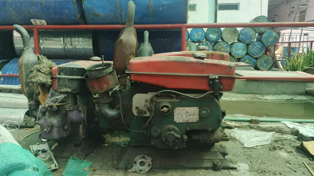 3 petter Engines (Non working condition) 0