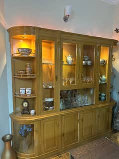 Showcase display cabinet