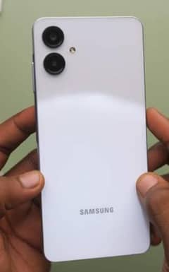 Samsung A06 4/64 with box