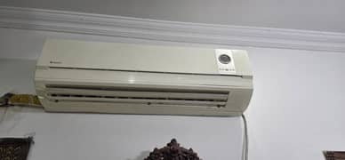 AC 1.5 Ton Gree