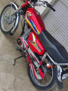 Honda 125 2019/20 Model CSD Peshawar bike
