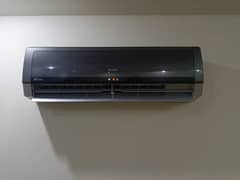 Gree 1.5 ton Inverter Ac