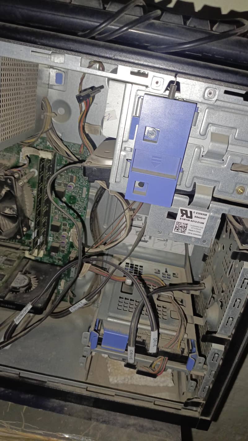 Dell Optiplex 3020 Core i3 4th Generation with 4gb DDR 5 Card 3