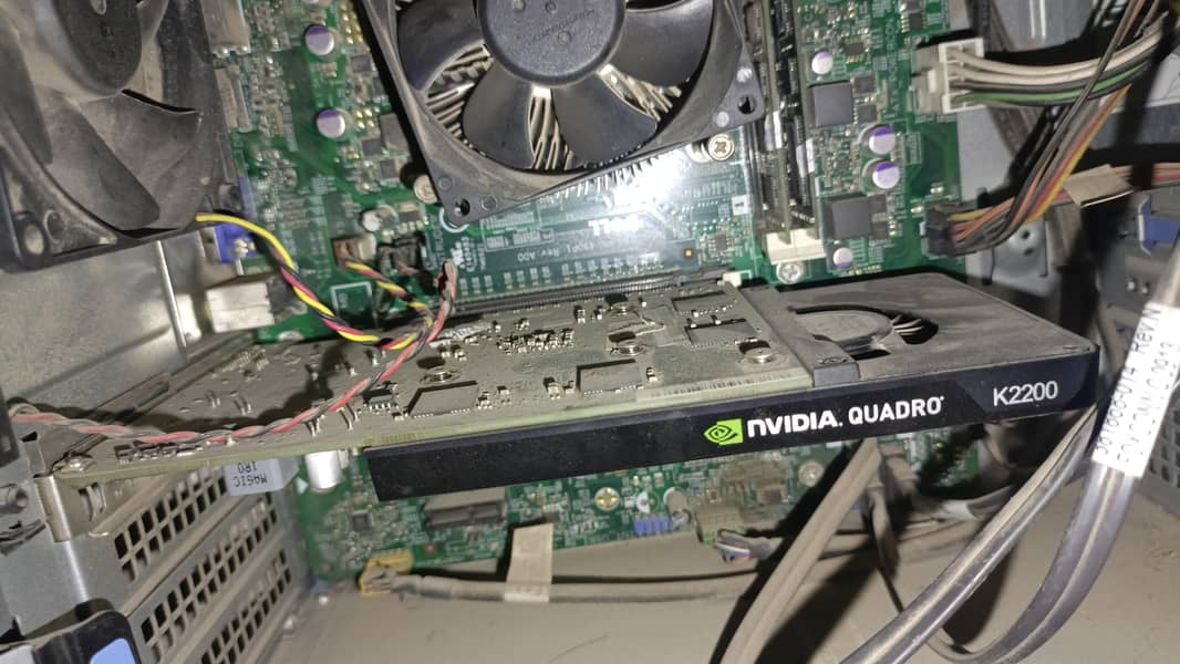 Dell Optiplex 3020 Core i3 4th Generation with 4gb DDR 5 Card 7