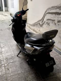 Daugon Electric scooty 2024