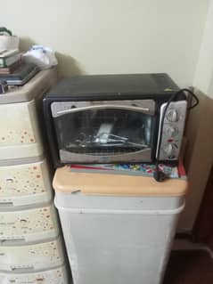 Anex Oven Toaster Grill (OTG) oven.